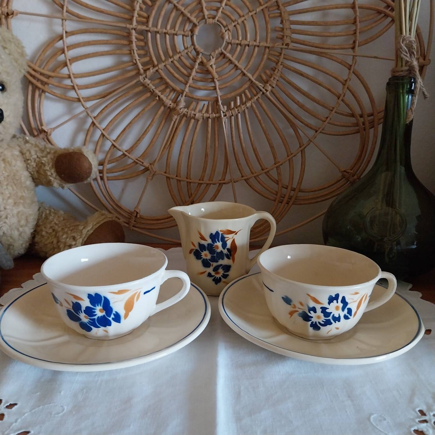 Old cups and saucers milk jug Badonviller