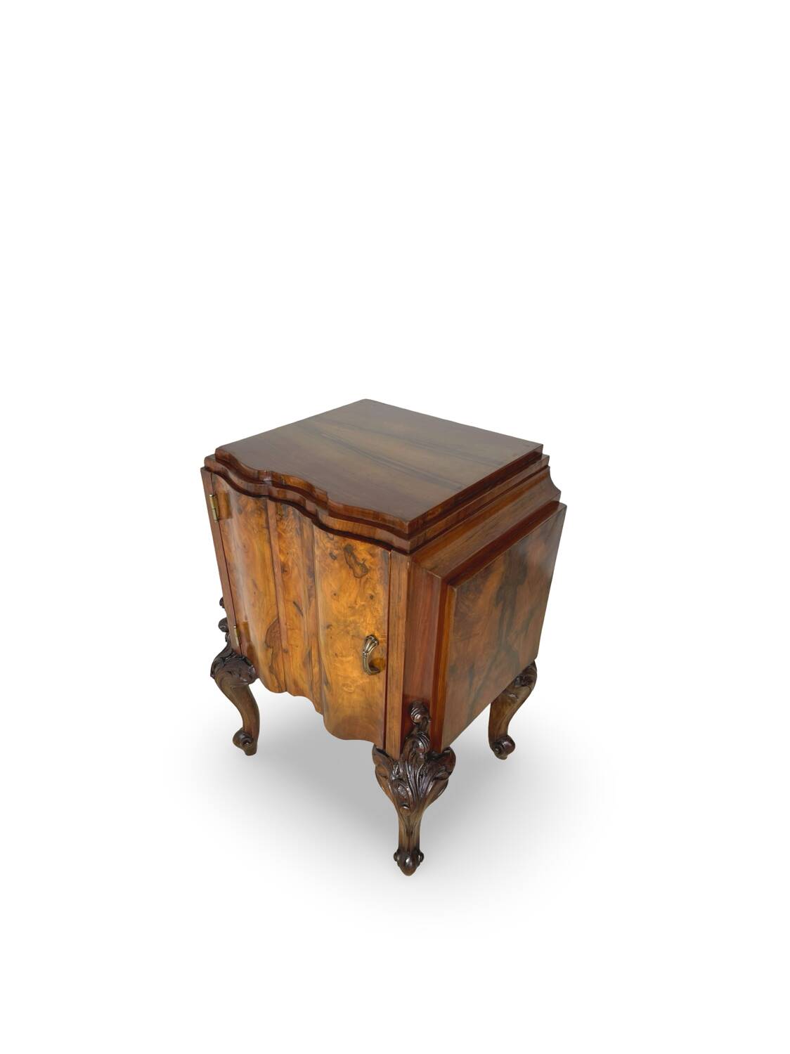 Italian nightstands from the 1930s