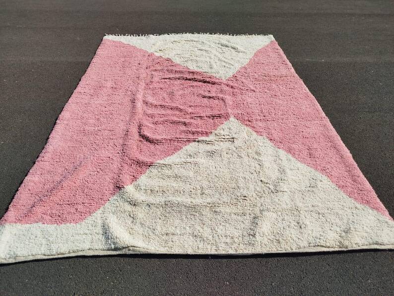 Moroccan handcrafted rug 200cm x 300cm