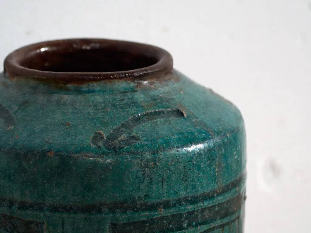 Ancient emerald green vase (circa 1820) #40