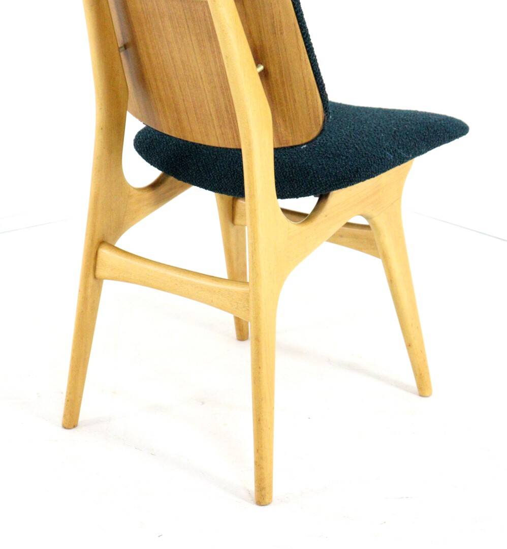 Set of 4 chairs in the style of Arne Hovmand olsen 'Bergen'