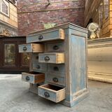 Small workshop furniture from the early 20th century.