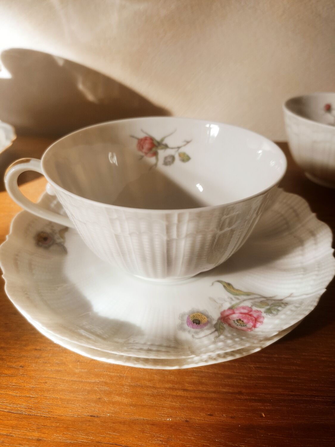 4 tea cups or chocolate in Limoges porcelain