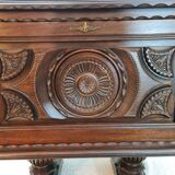 Mini-bar ancien sculpté bois  massif de chêne renaissance