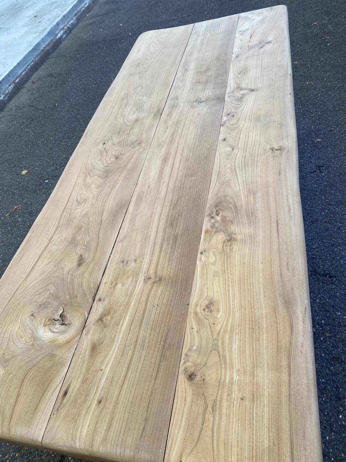 Grande table de monastère étroite décapée en chêne massif brut 200cm