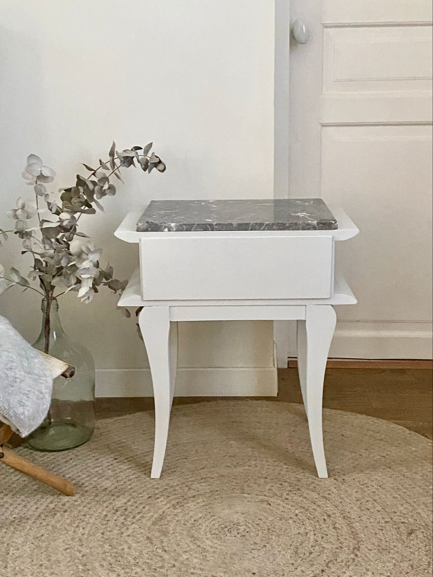 Bedside table