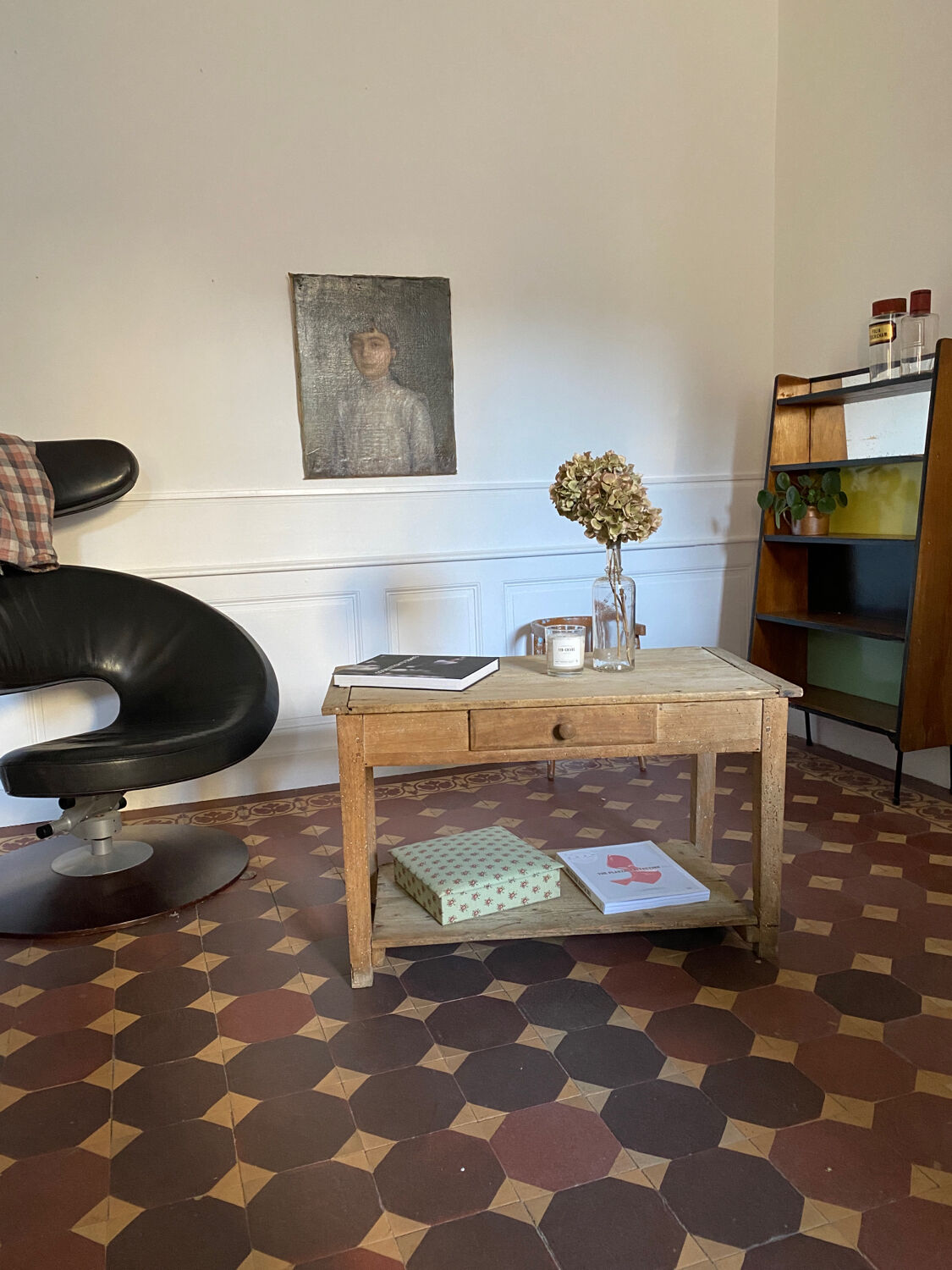 Farmhouse coffee table