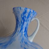 Vase opaline bleue