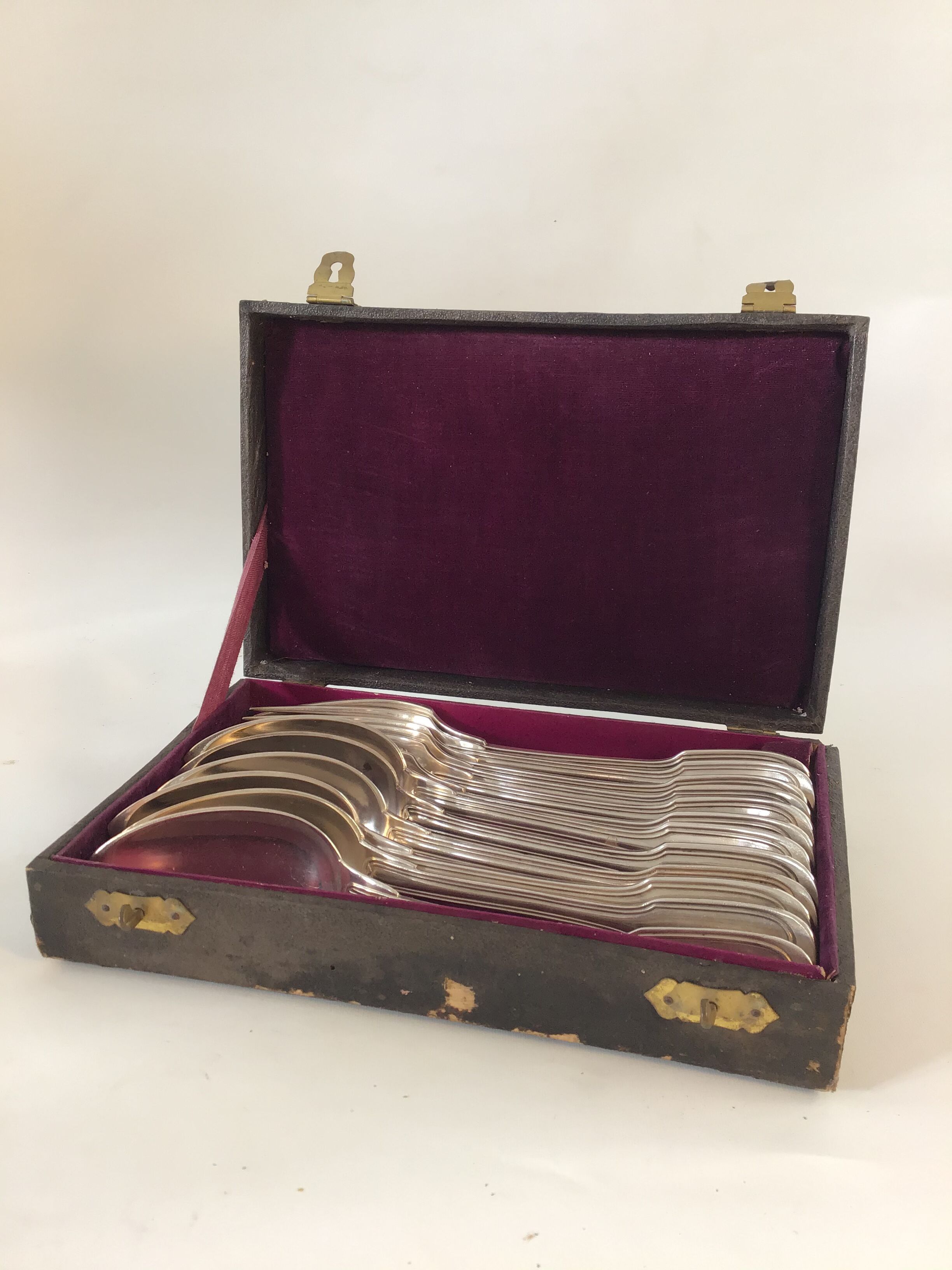 Lemaitre & Ridoux chinon silver metal cultery set