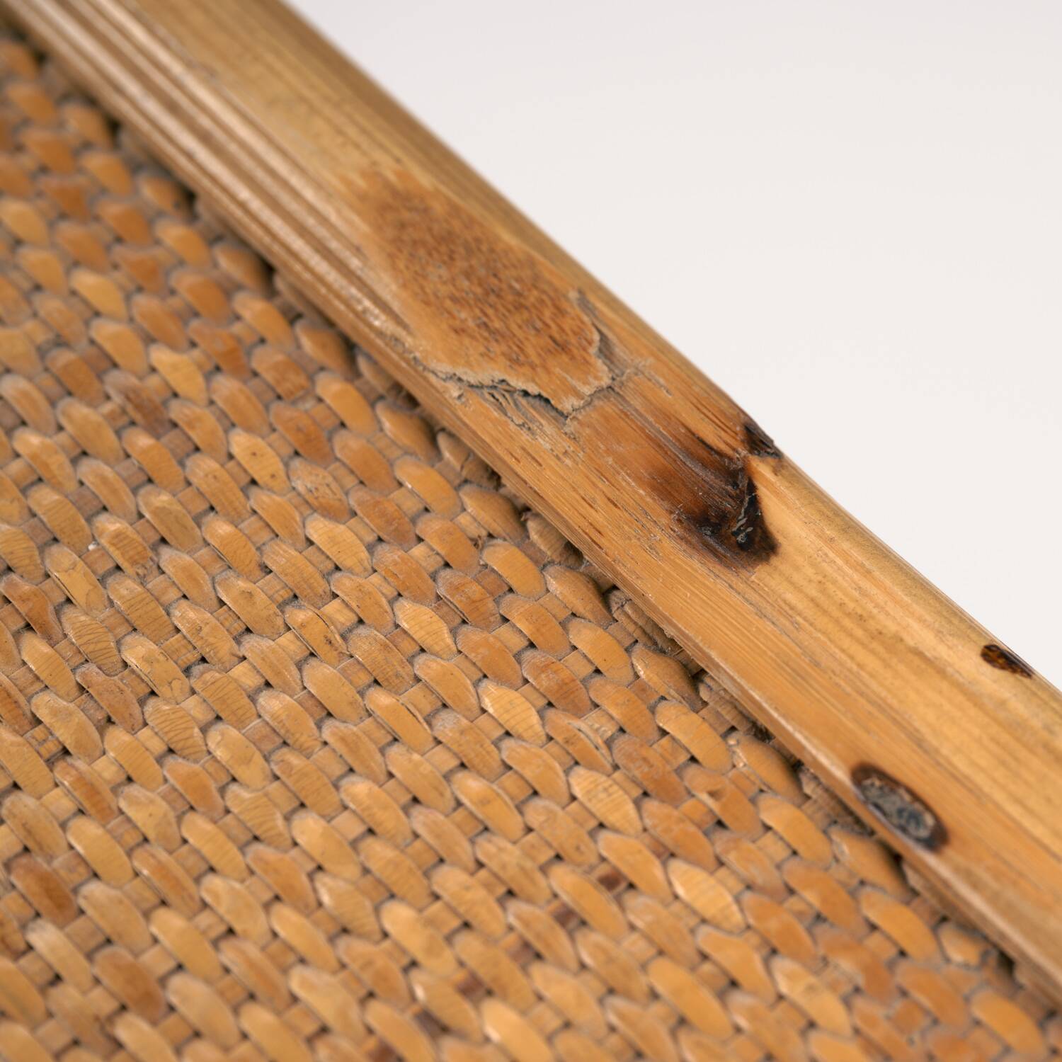 Bureau en rotin tressé et bambou avec charnières en bronze, Italie, années 1960