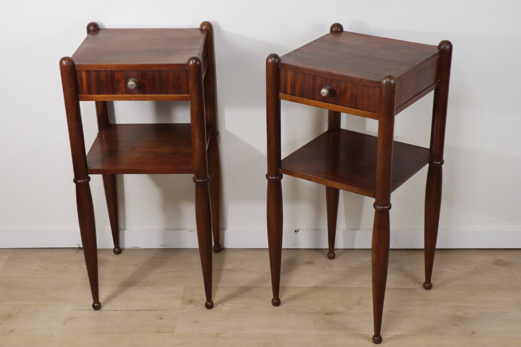 Art Deco pair of nightstands in walnut – 1940s