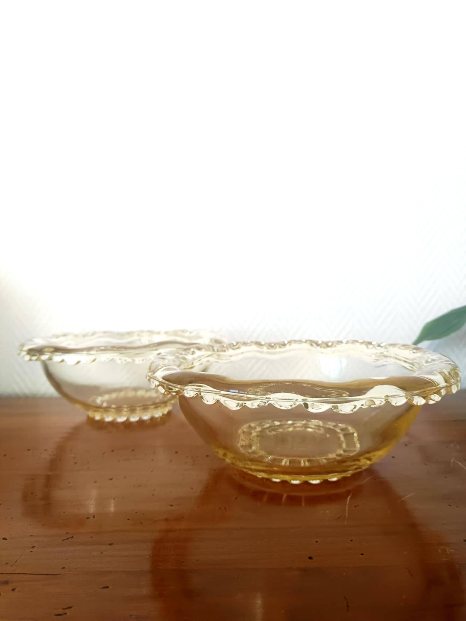 Art Deco pair of cups by Pierre d'Avesn