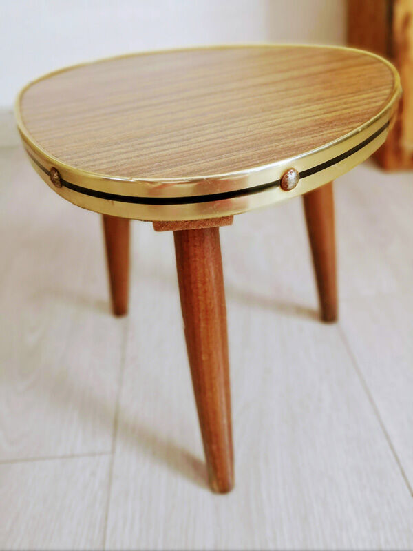 Small table tripod vintage