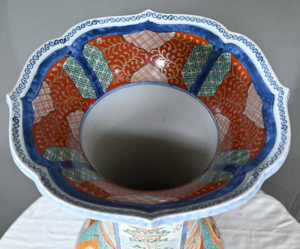 Important Arita Vase, Meiji era, Japan – Late 19th century