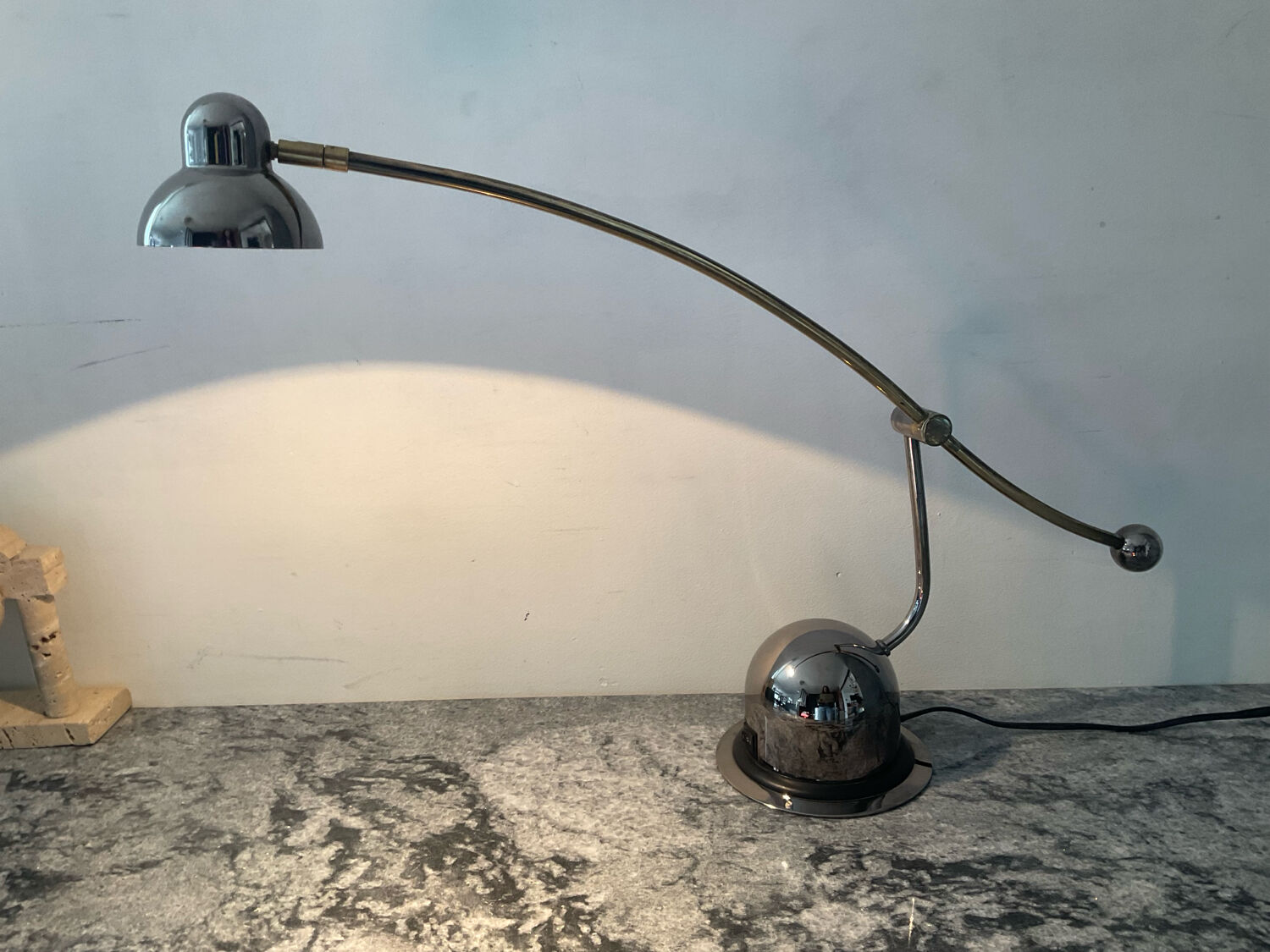 Articulated desk lamp from the 70s-80s.