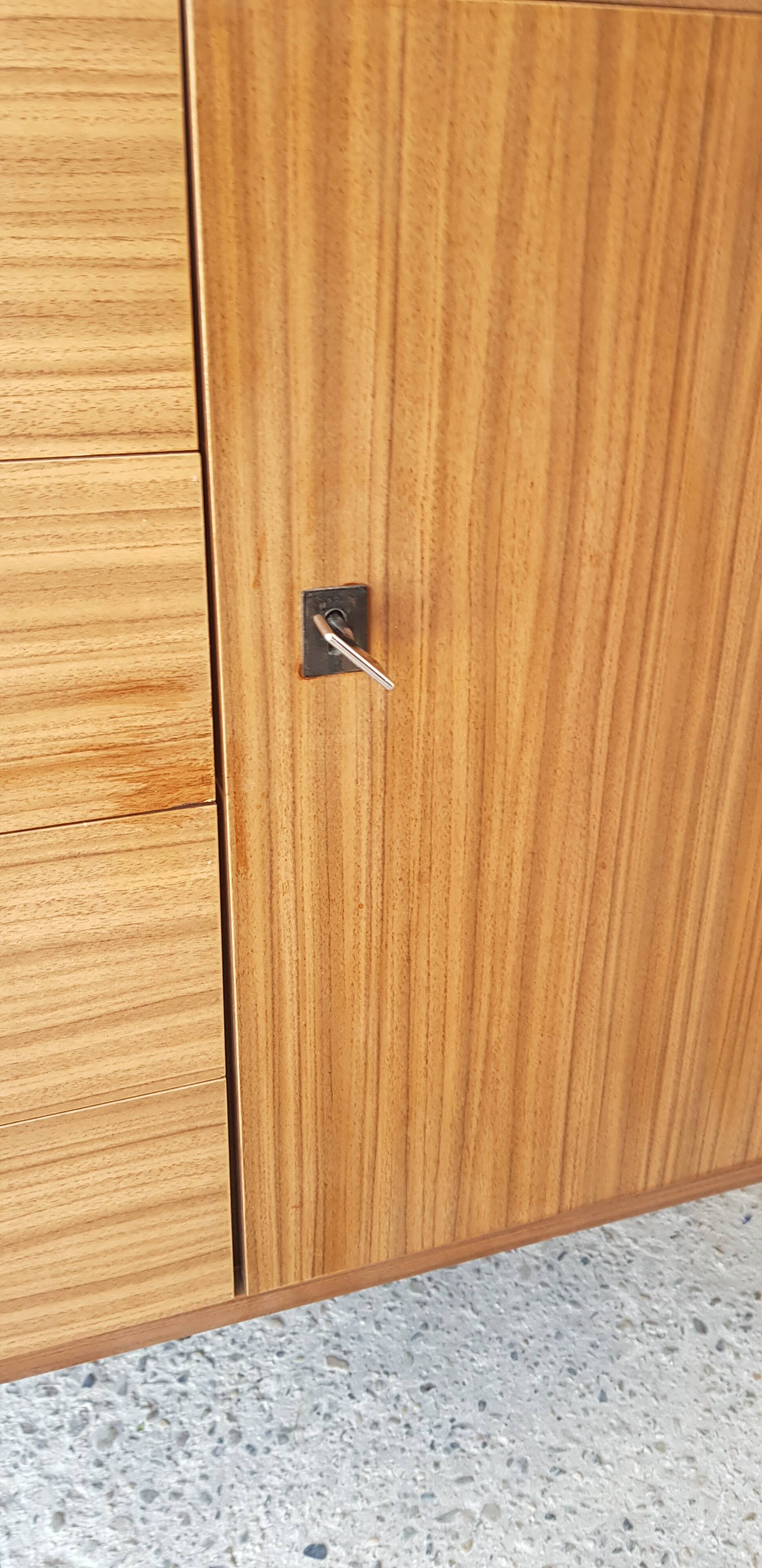 petite enfilade en formica