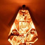 Vintage wall sconce in brass and crystal from the 1960s, Regency lamp in brass.