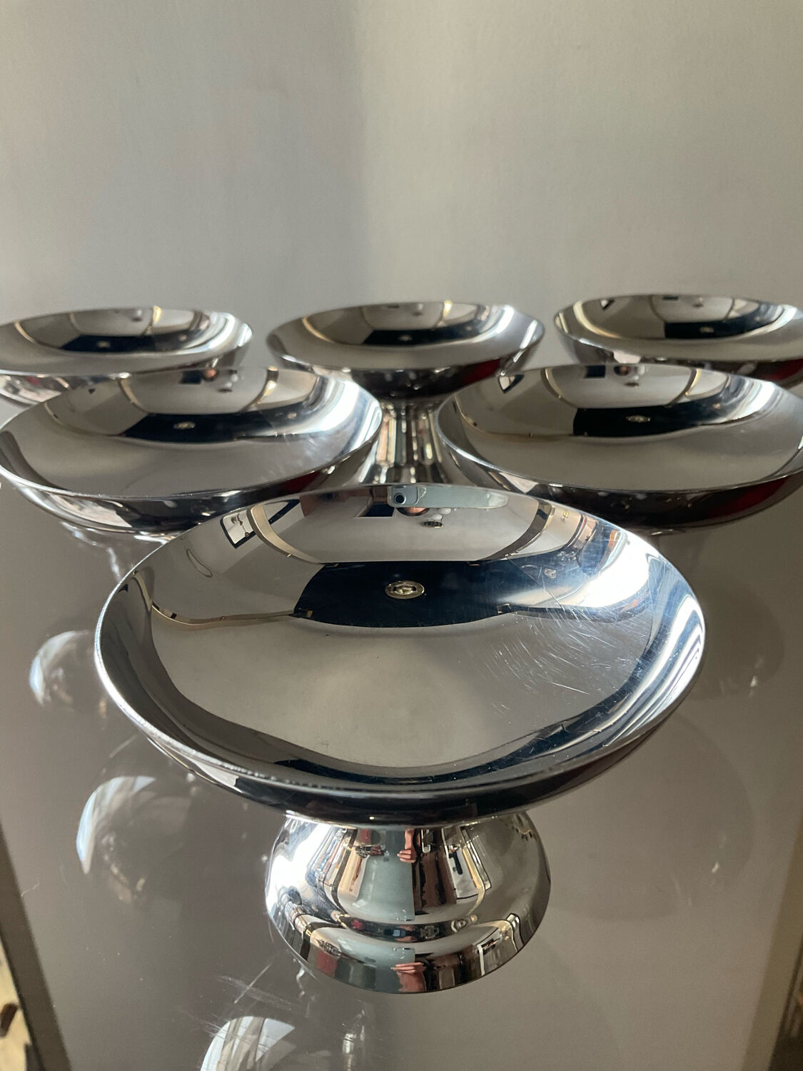 Series of 6 vintage stainless steel ice cream cups