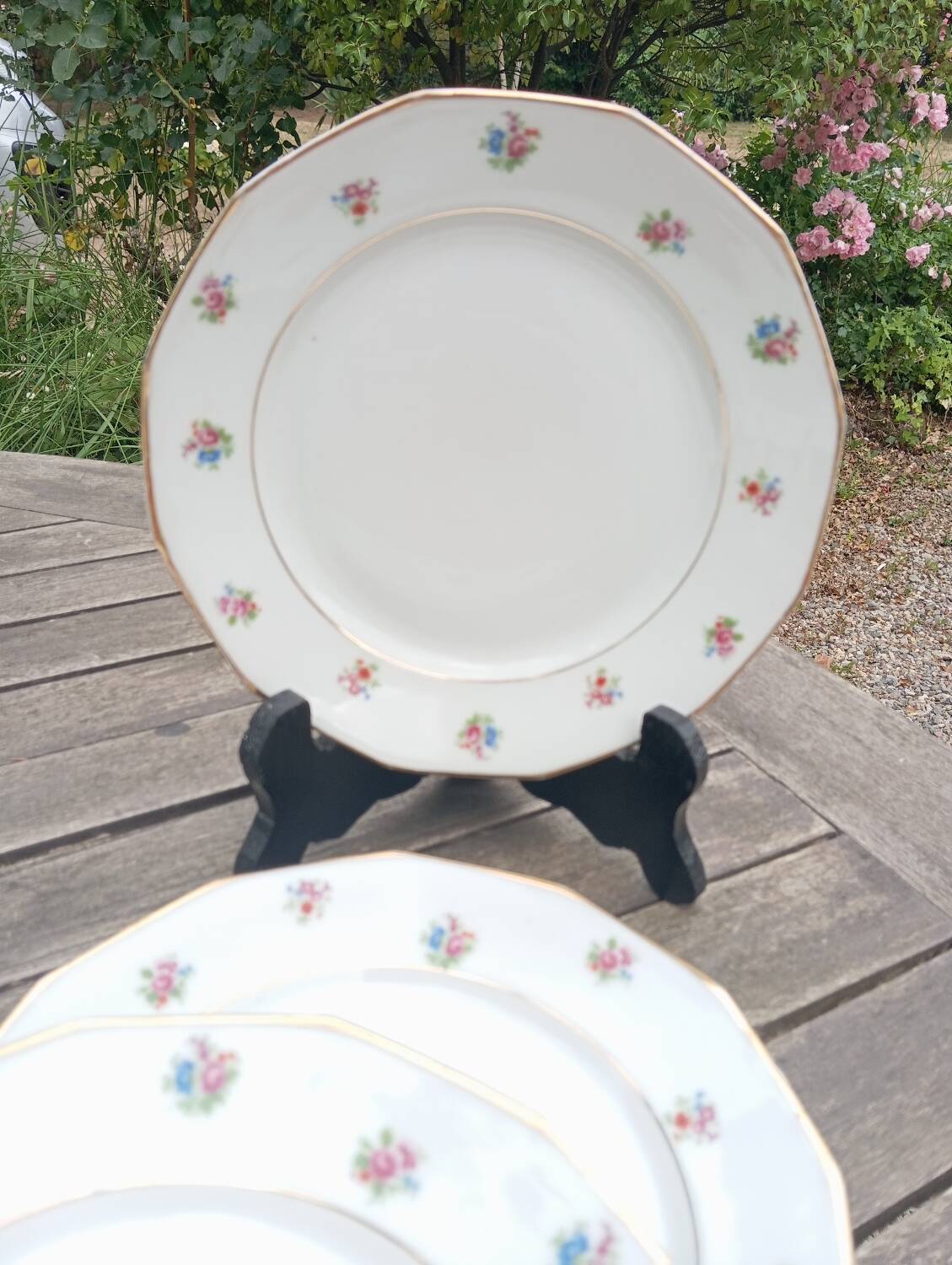 Assiettes à dessert x 7 porcelaine rétro 1920/50 à fleurs, CH-RENOU