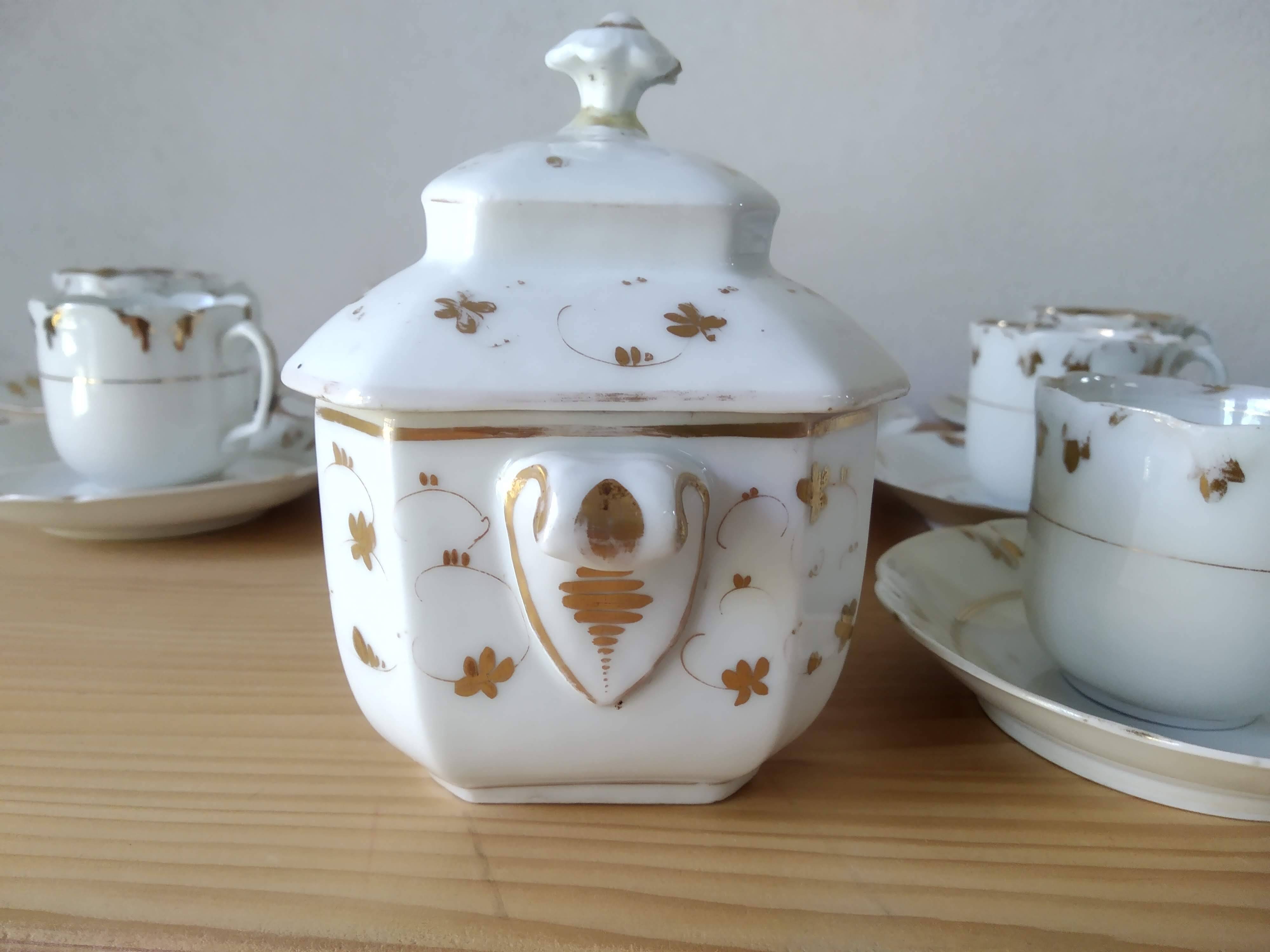 Coffee cups and sugar bowl, Old Paris Empire porcelain, Vve BARES