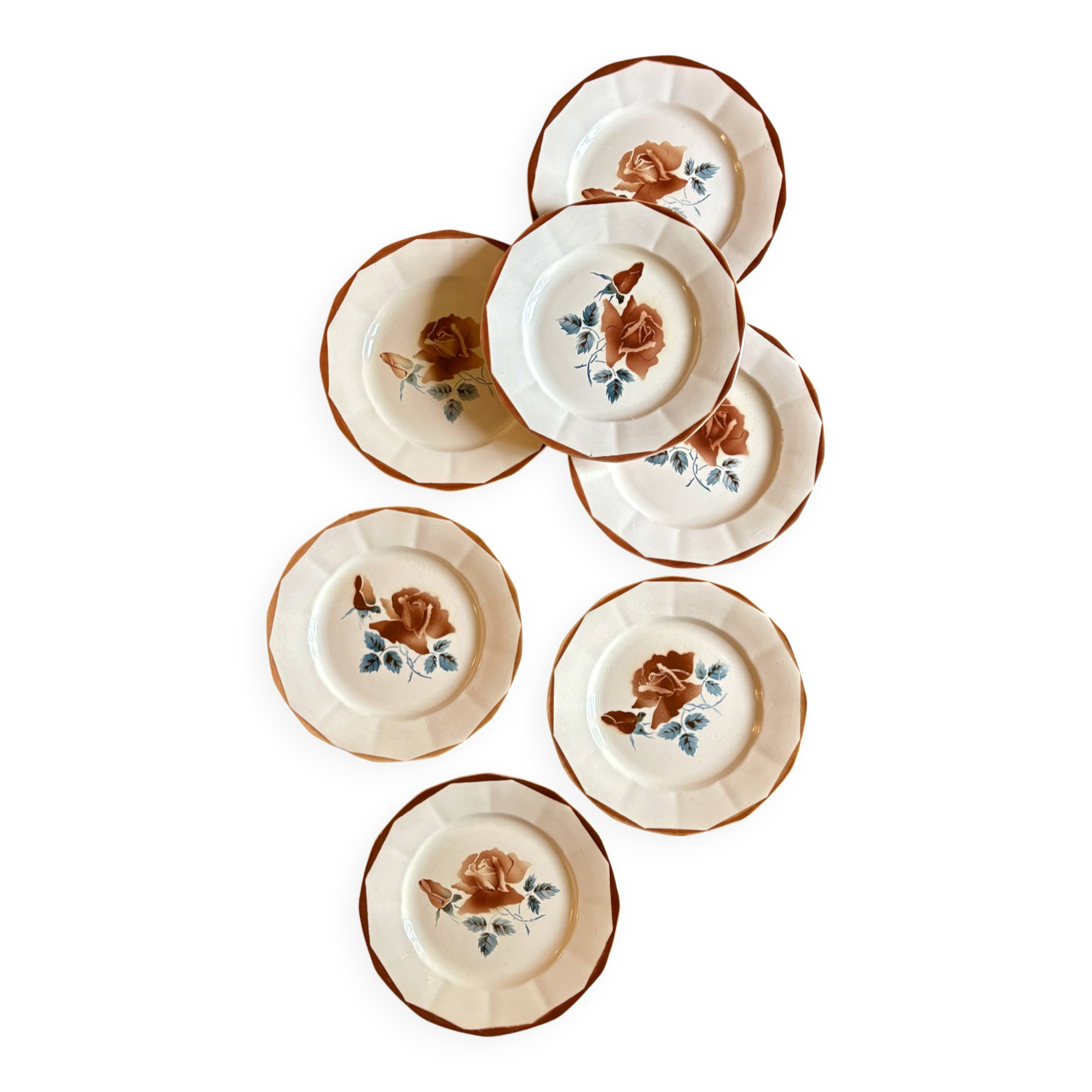 Set of 7 vintage flat plates from Digoin Sarreguemines.
