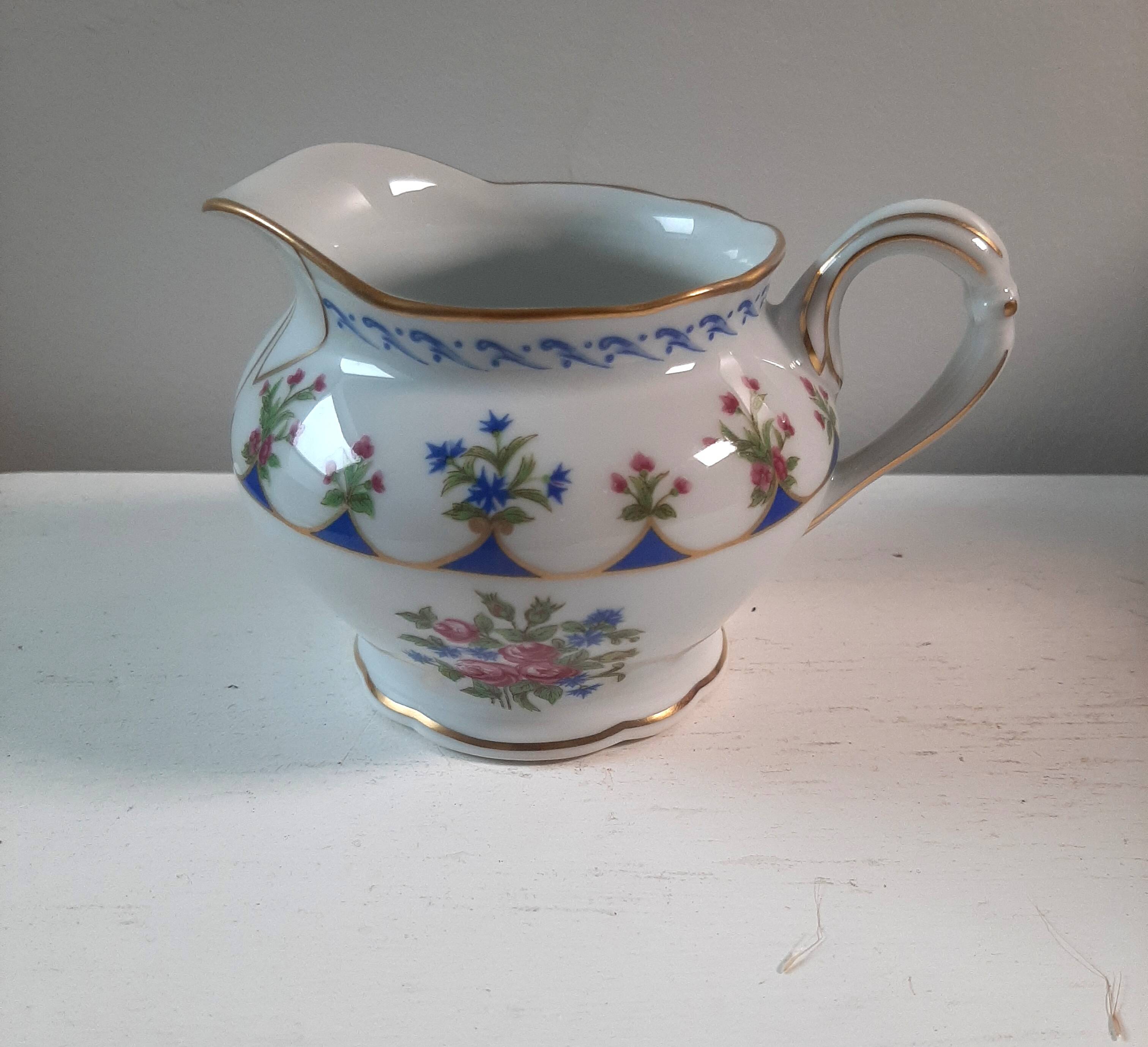 Pot à lait en porcelaine Bernardaud Limoges