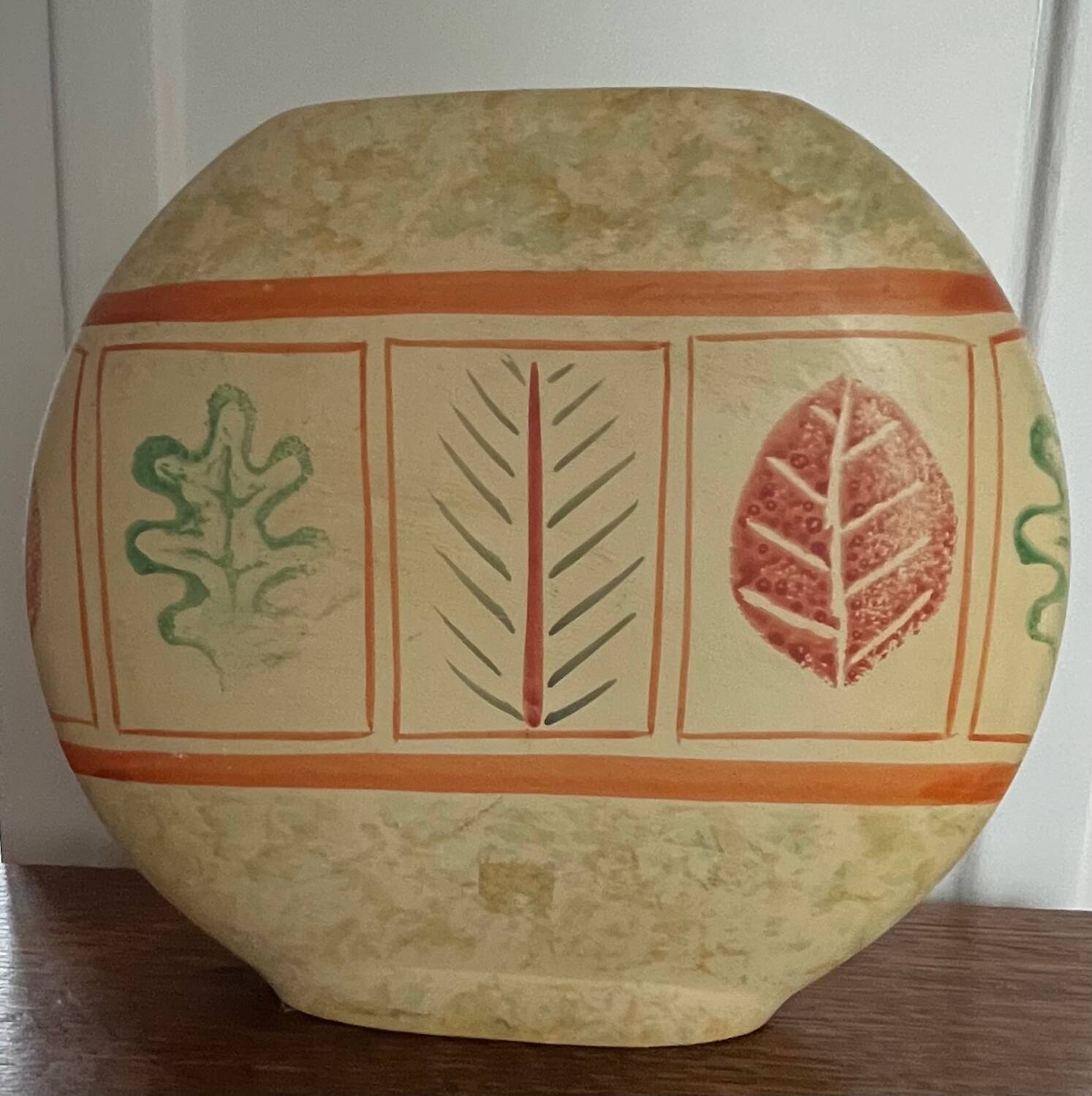 Vintage lens-shaped vase