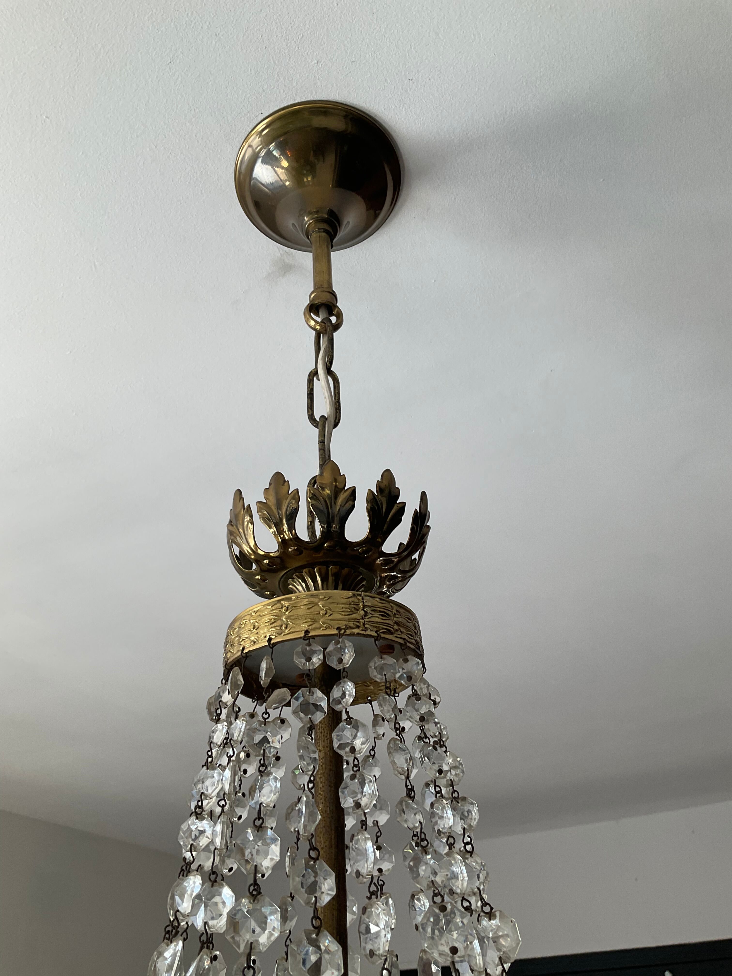Balloon chandelier in bronze and grapevines 8 lamps