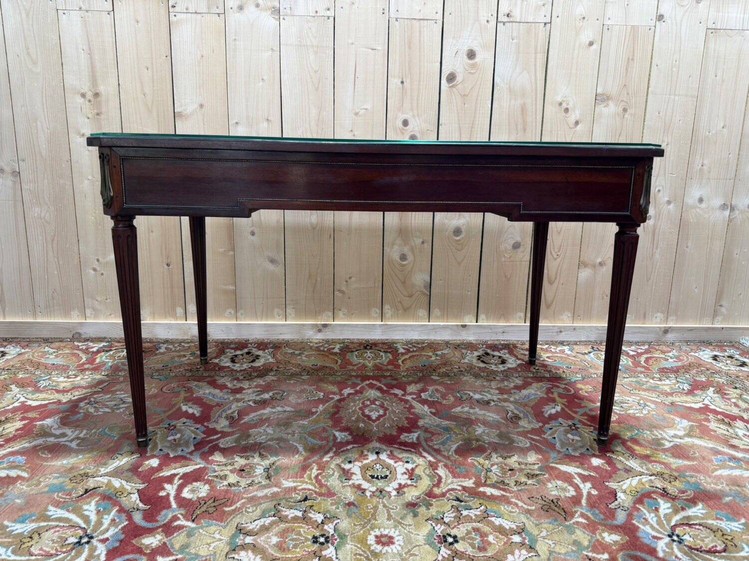 Louis XVI flat desk in mahogany, attributed to Jansen.