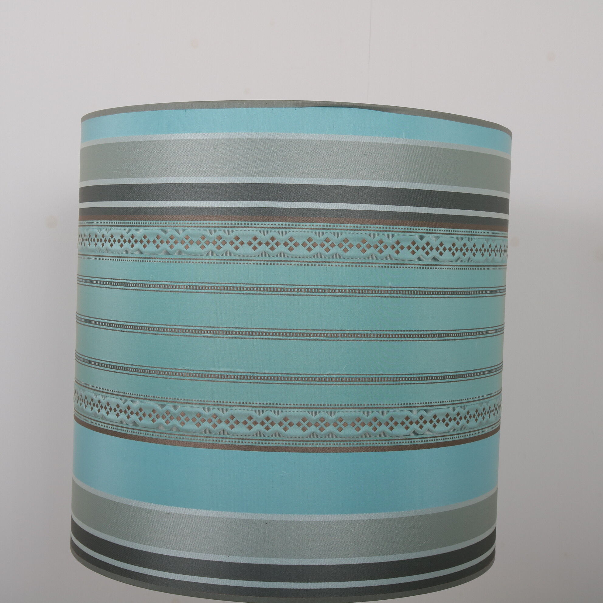 Lamp designed by Ingo Maurer, manufactured by M-Design in Germany