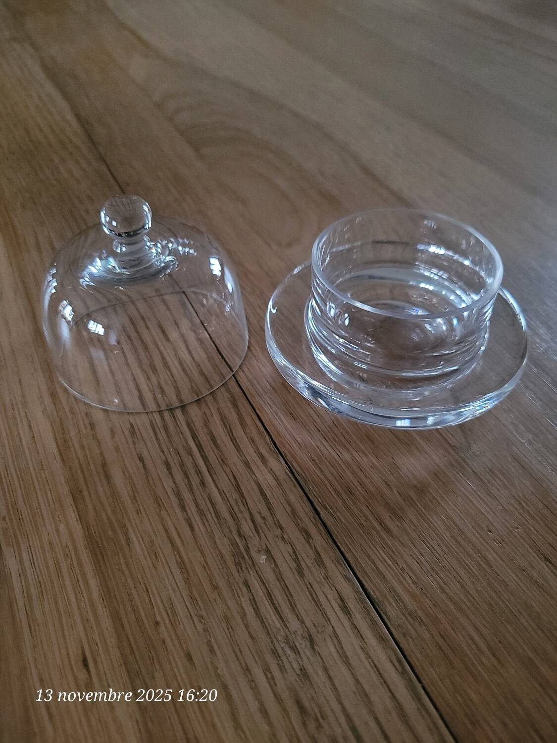 Butter dish with crystal glass dome