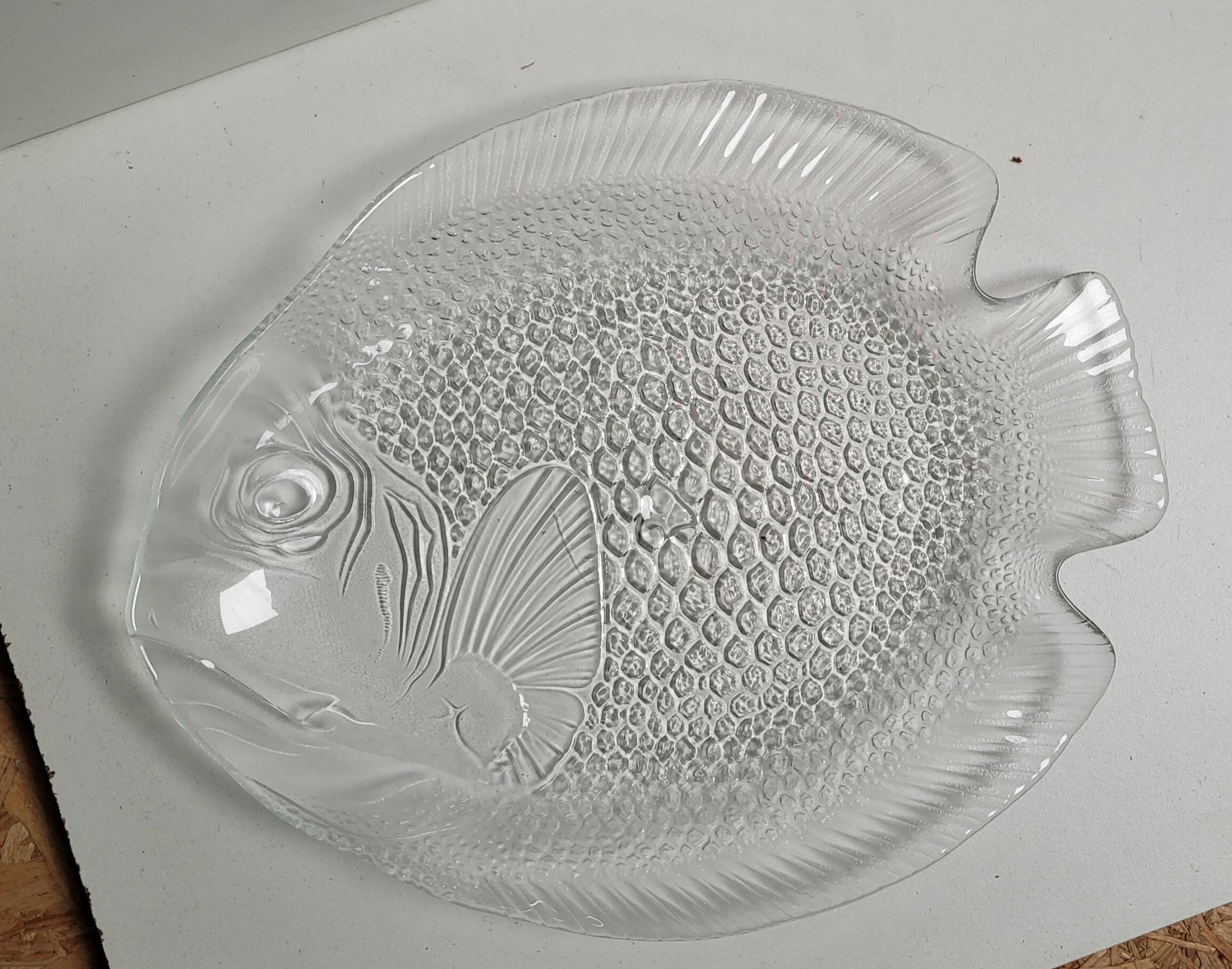 Large fish dish 40x33 transparent