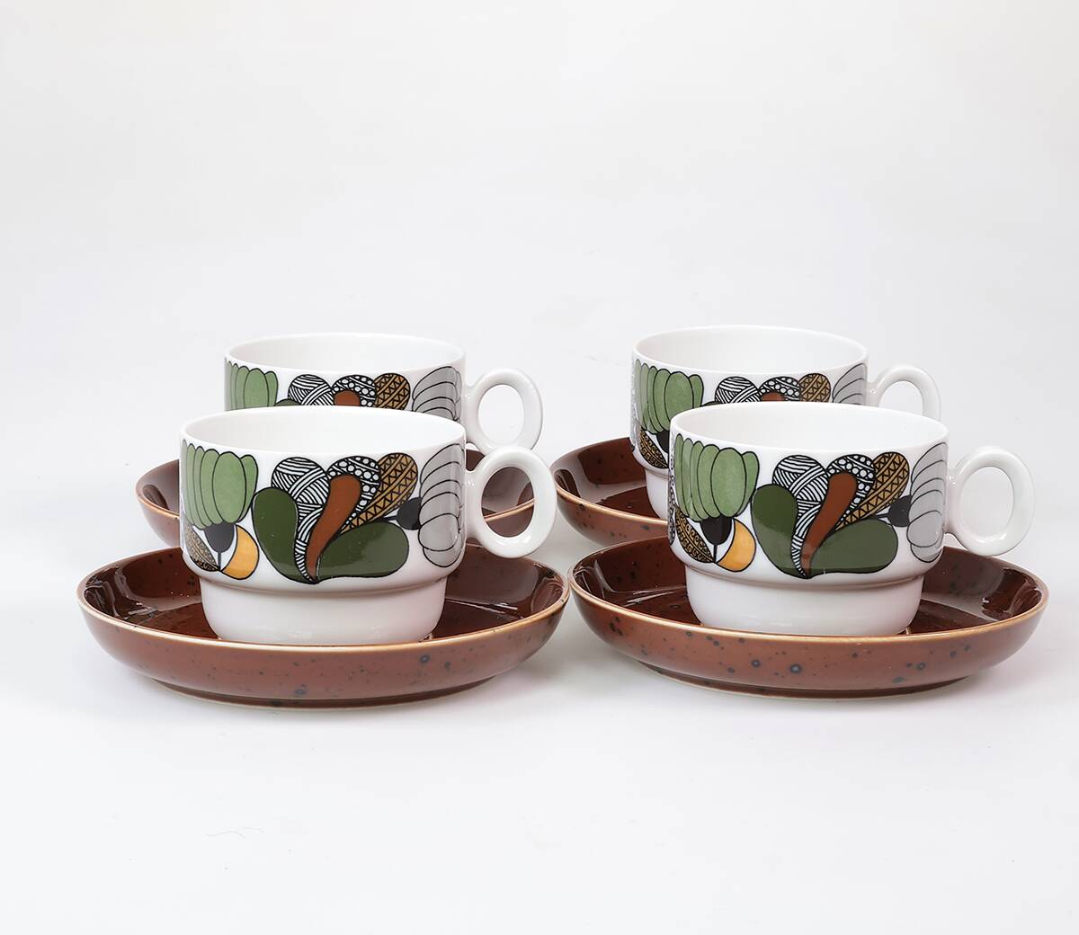 Porcelain Breakfast Tableware by Thomas, 1970s, Set of 19