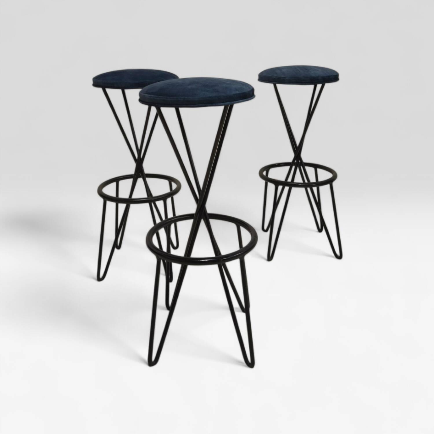Stool (3) model CM127, Thonet, 1950