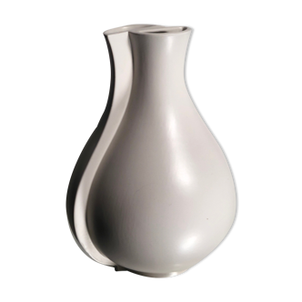 Vase en céramique par wilhelm kåge, gustavsberg sweden