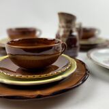 Service a the depareille - faïence, grès et porcelaine - 3 couverts -14 pièces