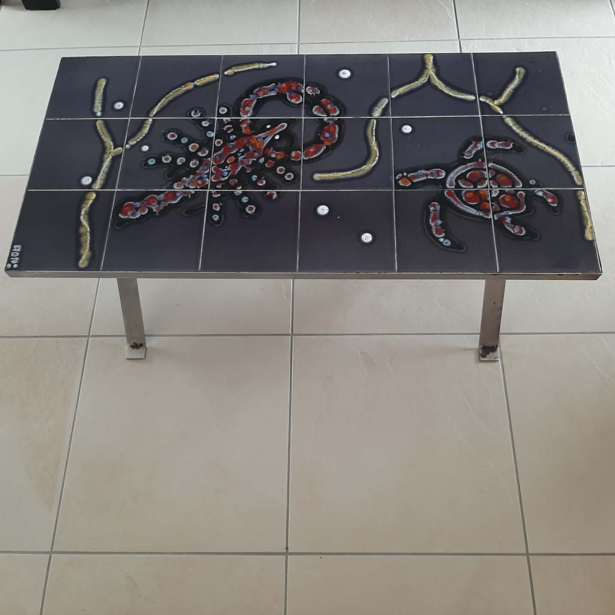 Small coffee table Vallauris ceramic with marine patterns, signed AONI.
