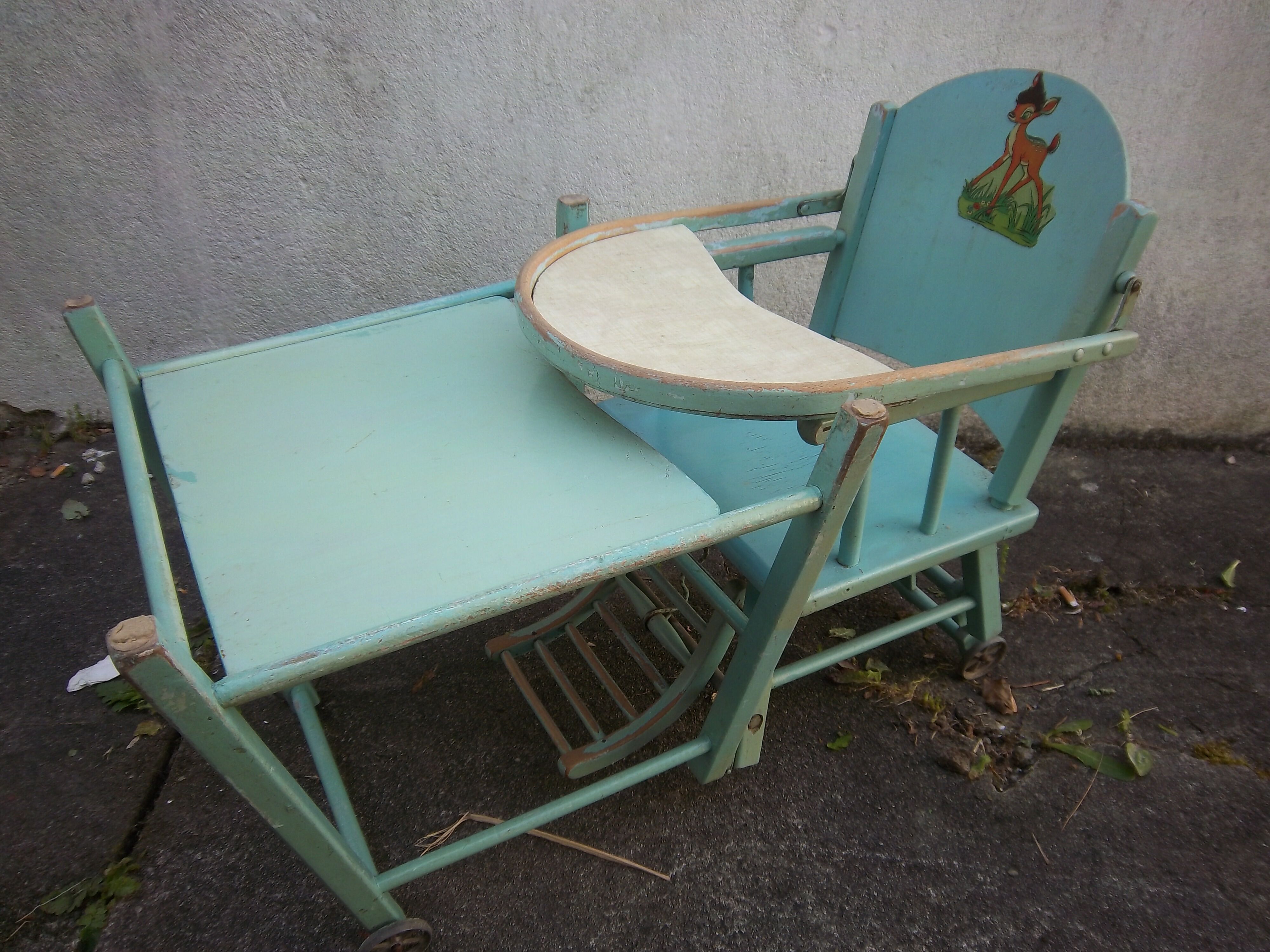 Chaise haute en bois pour bébé de 1950/1960 dans son jus
