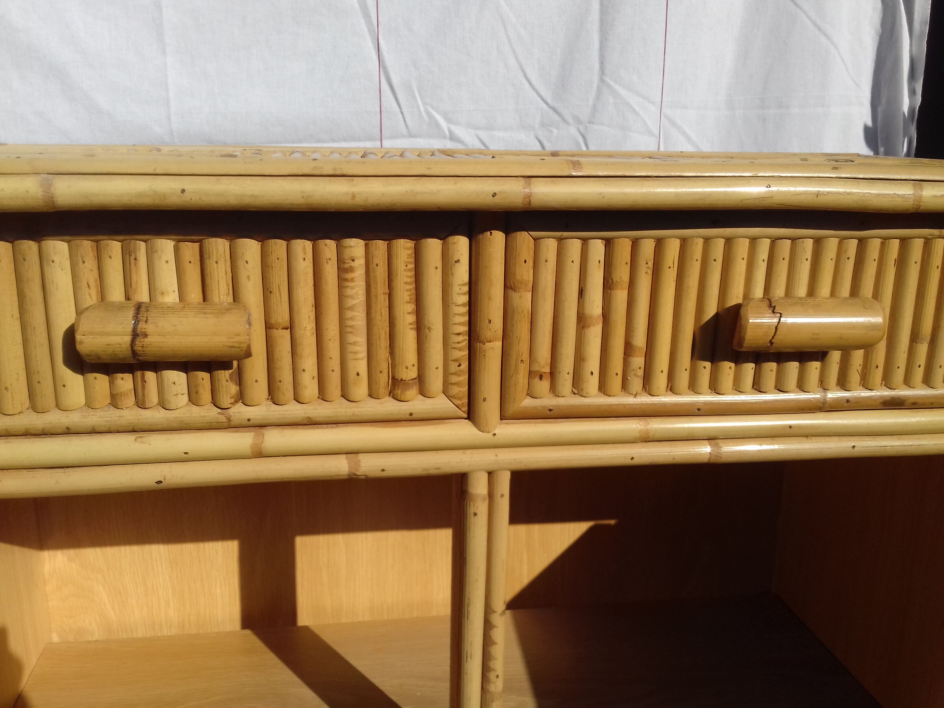 Small bar or buffet rattan