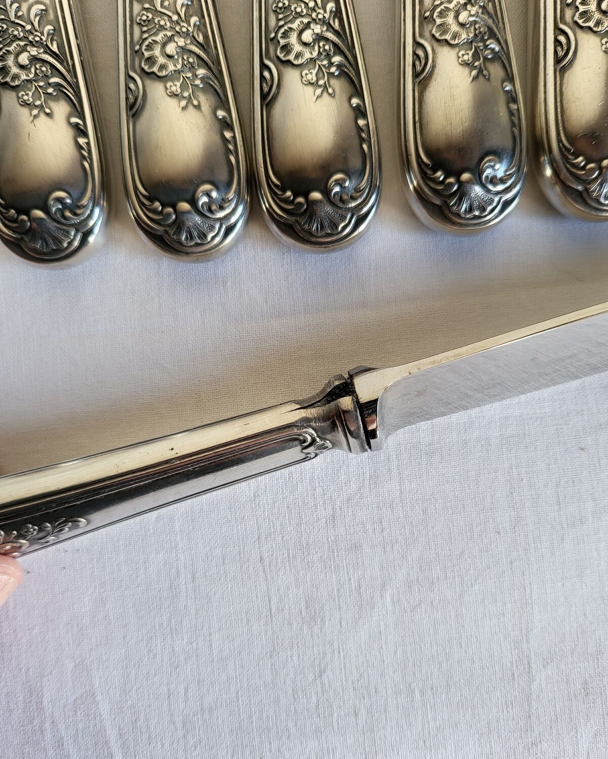 12 Silver-Plated Dessert Knives with Stainless Steel Blades Nogent