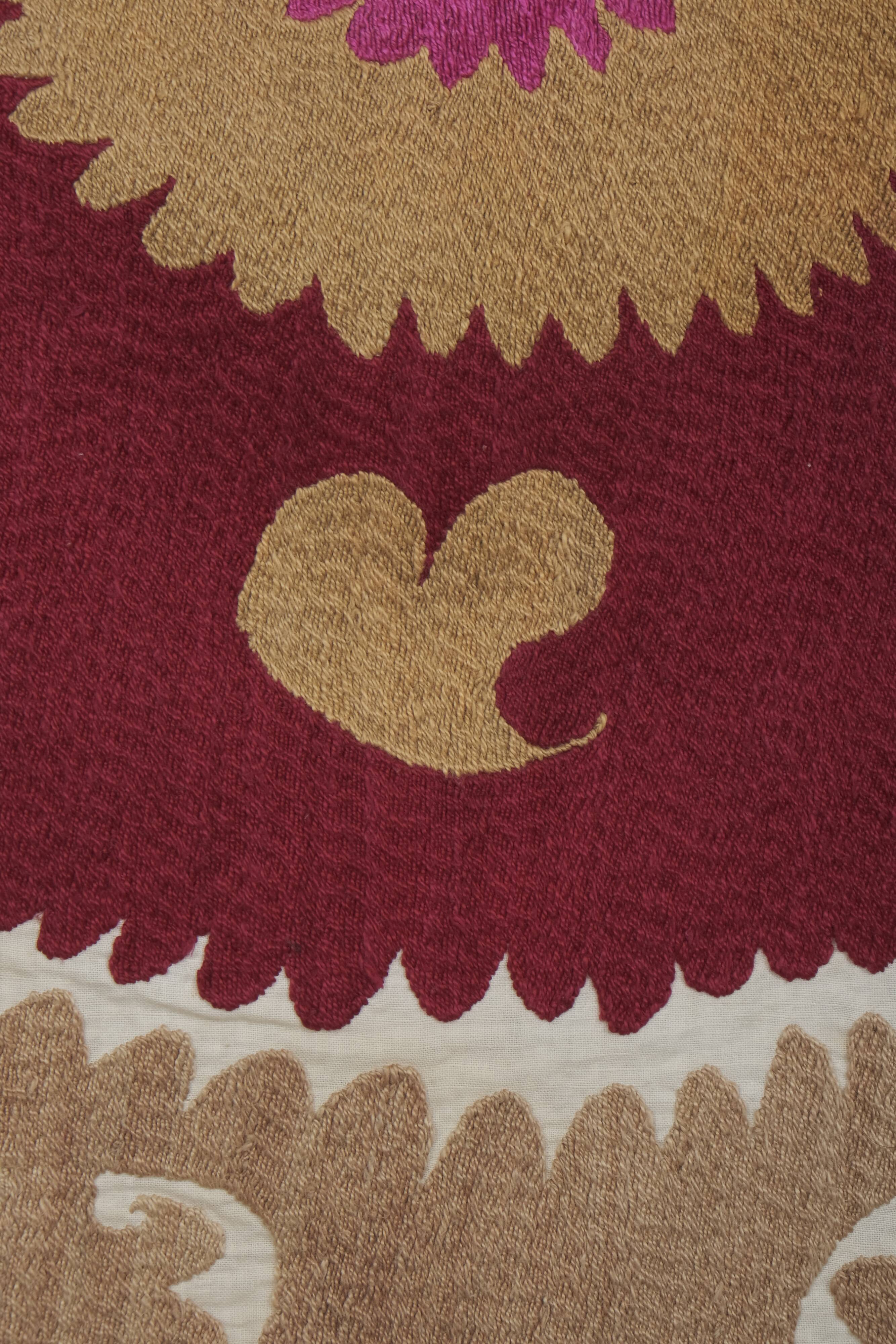 Vintage Suzani Pastel Tablecloth - Uzbek Embroidery Wall Hanging Decor