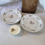 Flat porcelain plates France