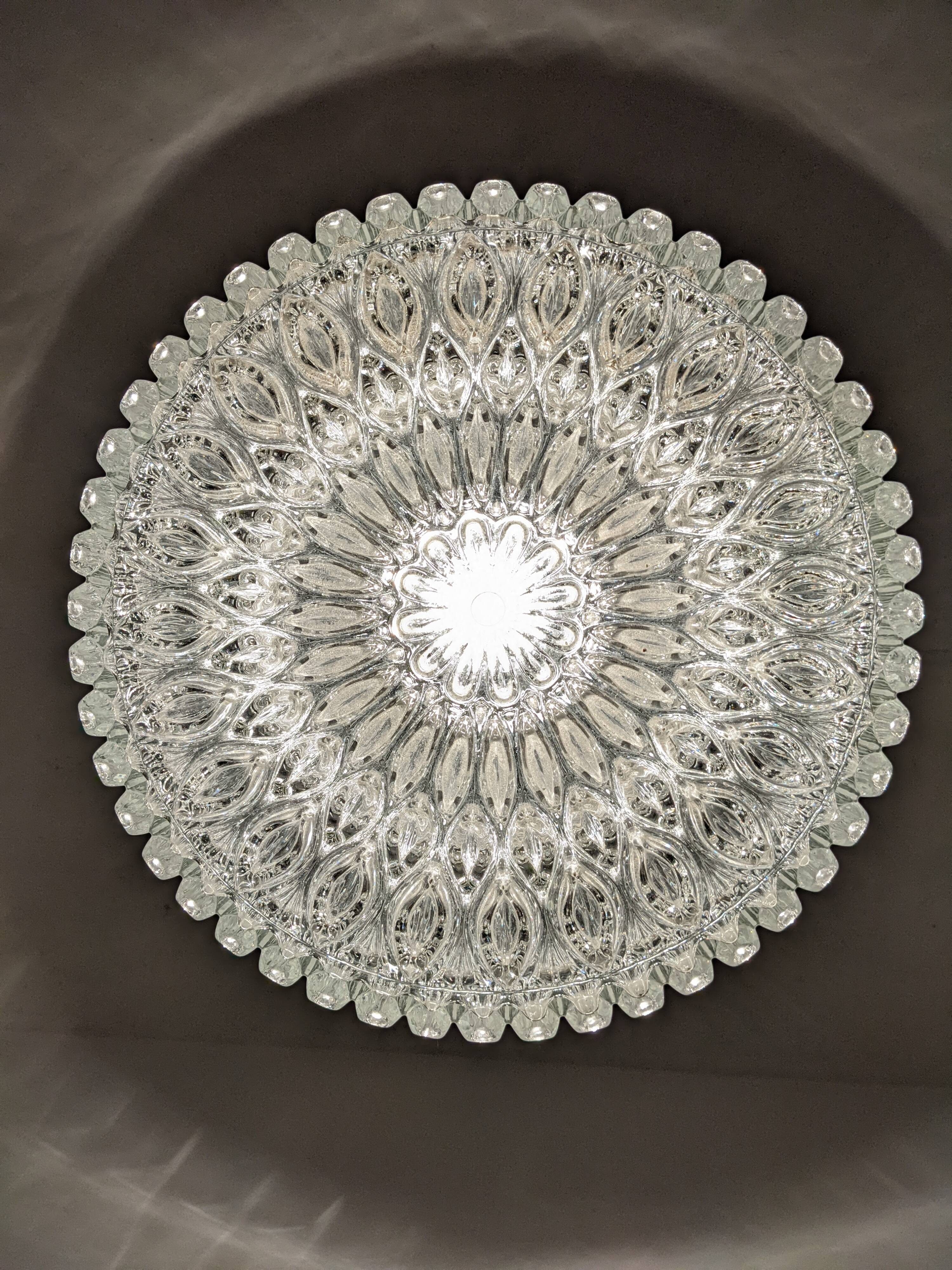 XL dome suspension in blown glass, Italy circa 1960