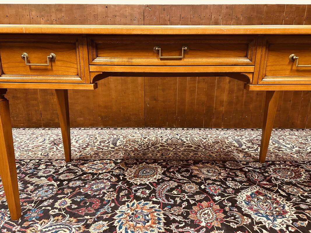 Bureau classique italien Selva