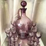 Liquor or drop service in hartzwiller crystal of purple color