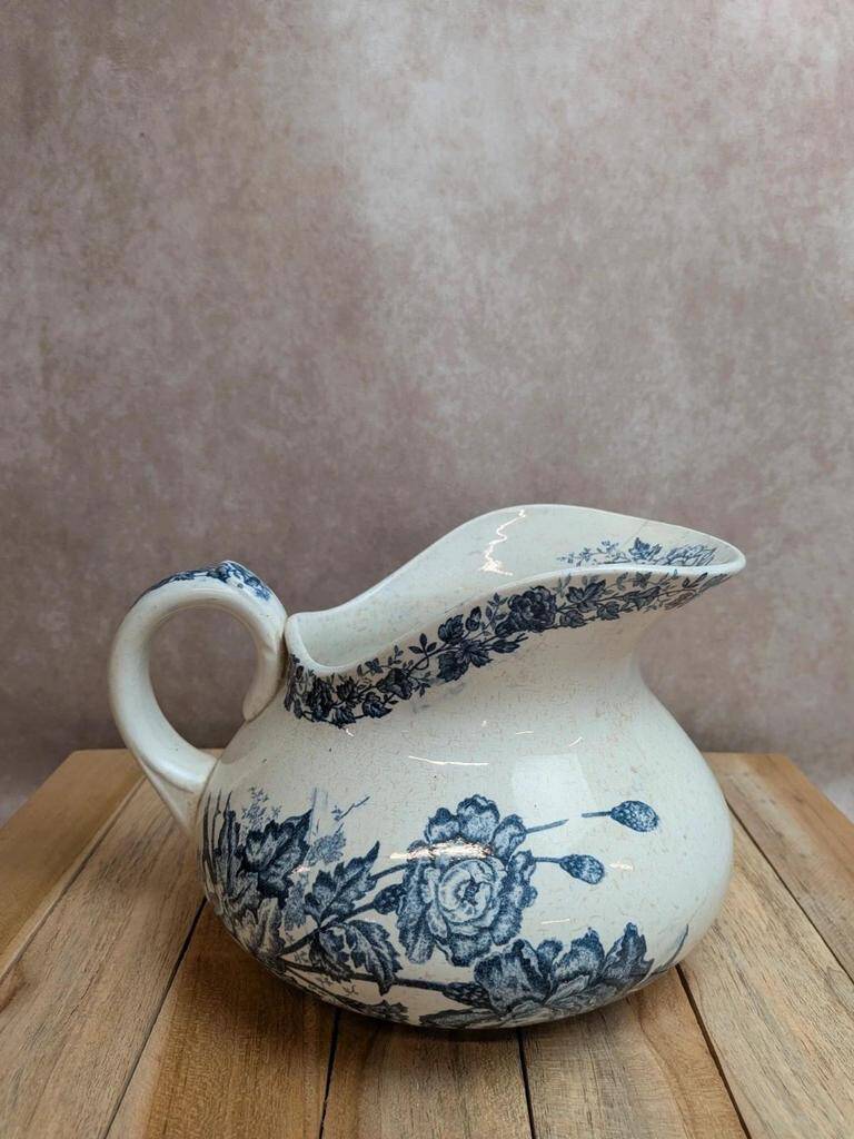 Small chubby antique jug in ironstone – blue floral decoration