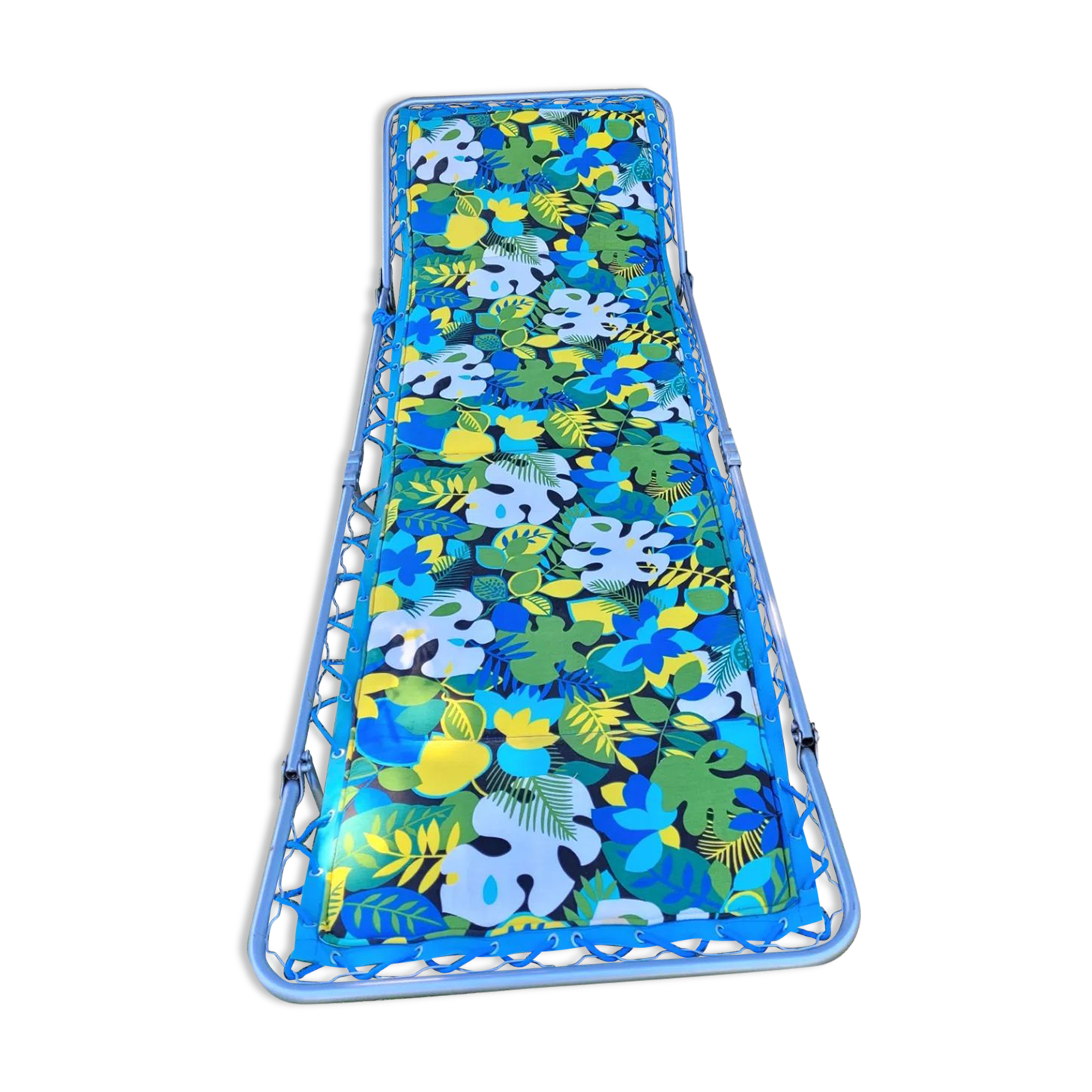 Vintage camp bed deck