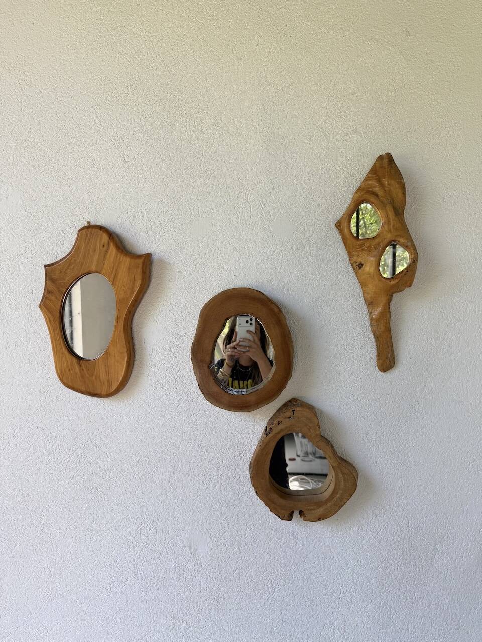 Set de 4 miroirs organiques brutalistes en bois années 50