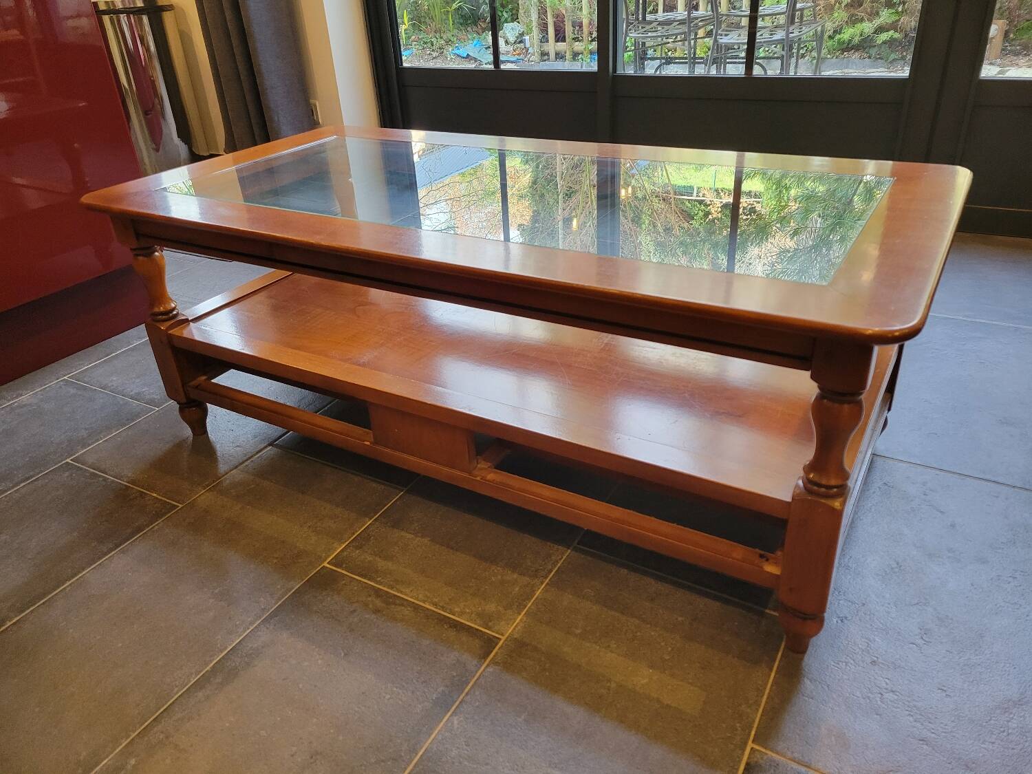 Coffee table with 2 drawers in solid cherry wood and glass.