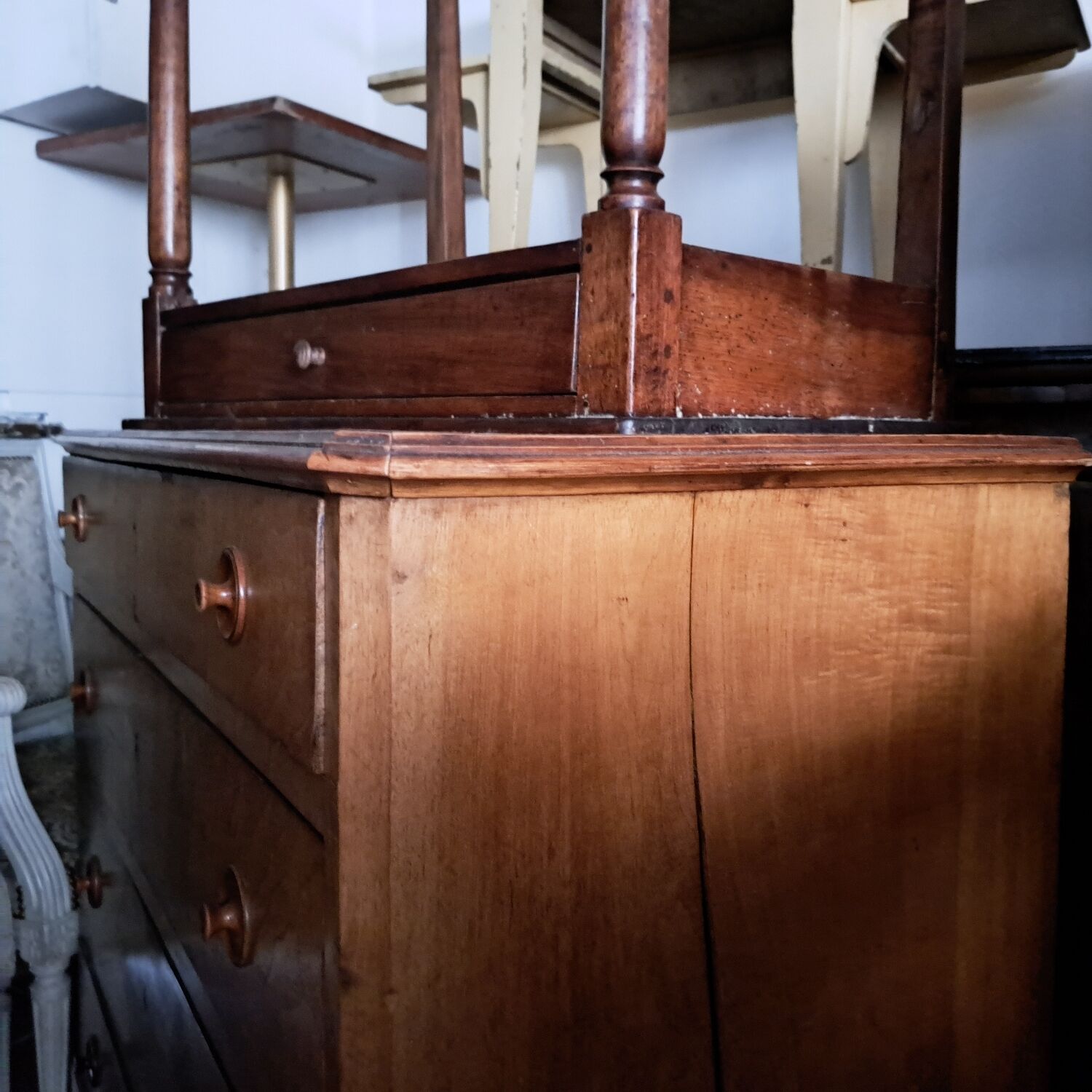 Antique chest of drawers